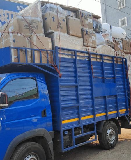 Packing and moving in Sr Nagar